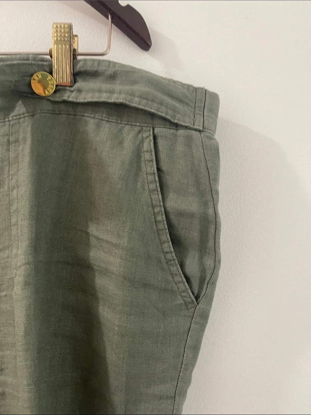 Ellen Tracy Olive Green Linen-Blend Belted Chinos